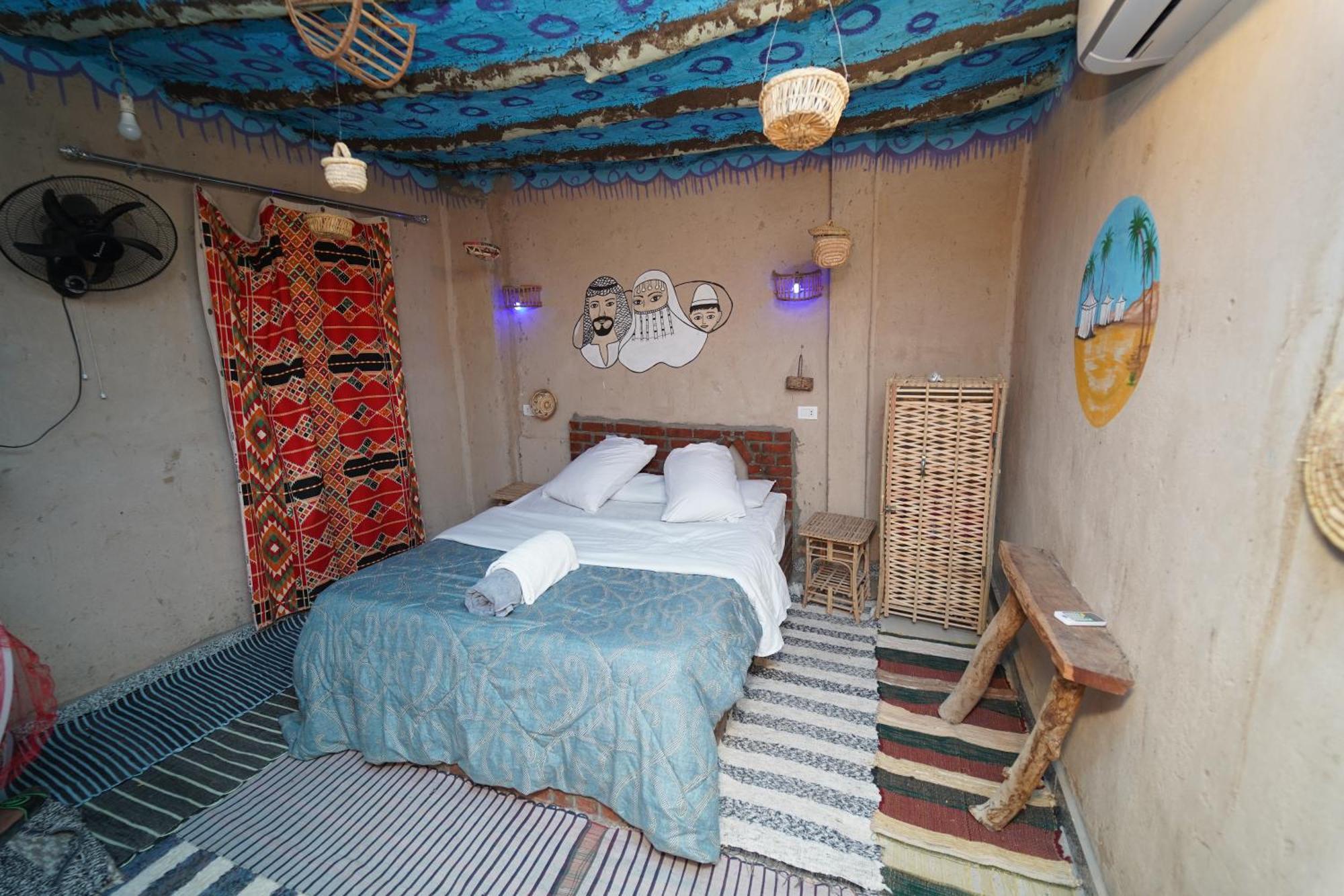 Bedouin *
